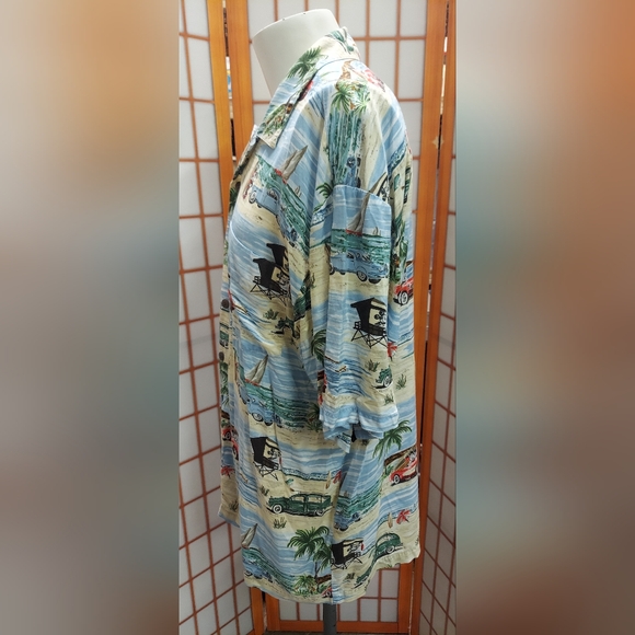 Walt Disney World Hawaiian Aloha Shirt Mickey Surfing Beach Retro Mens Large XL - Picture 3 of 9